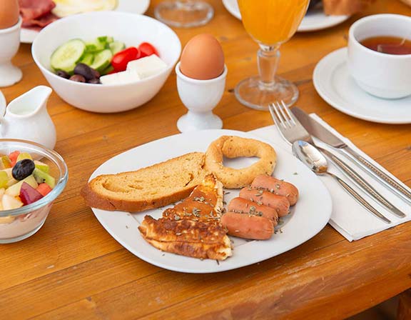 Breakfast at Margado accommodation in Sifnos